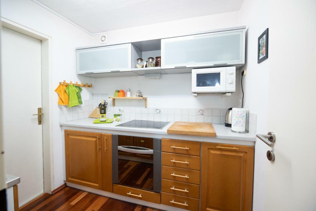 Mateja House - Apartments In Zirovnica Родине Экстерьер фото